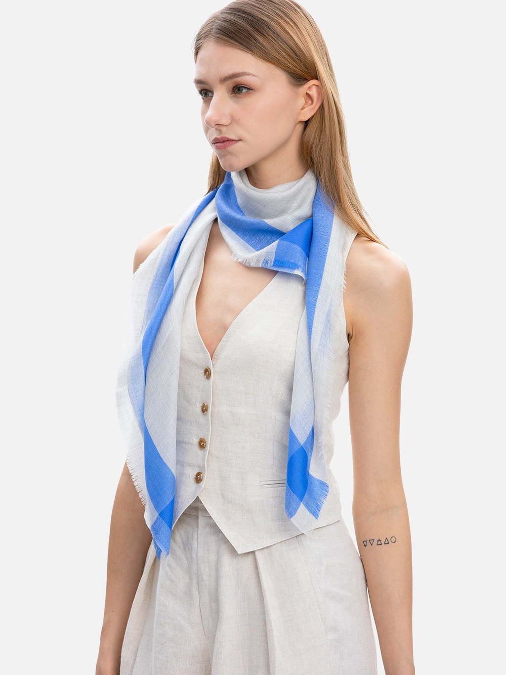 Square - Featherlight Gray Cashmere Scarf